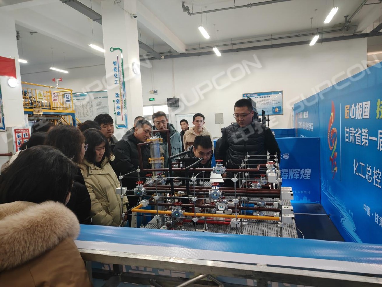 甘渝齐辉2.jpg